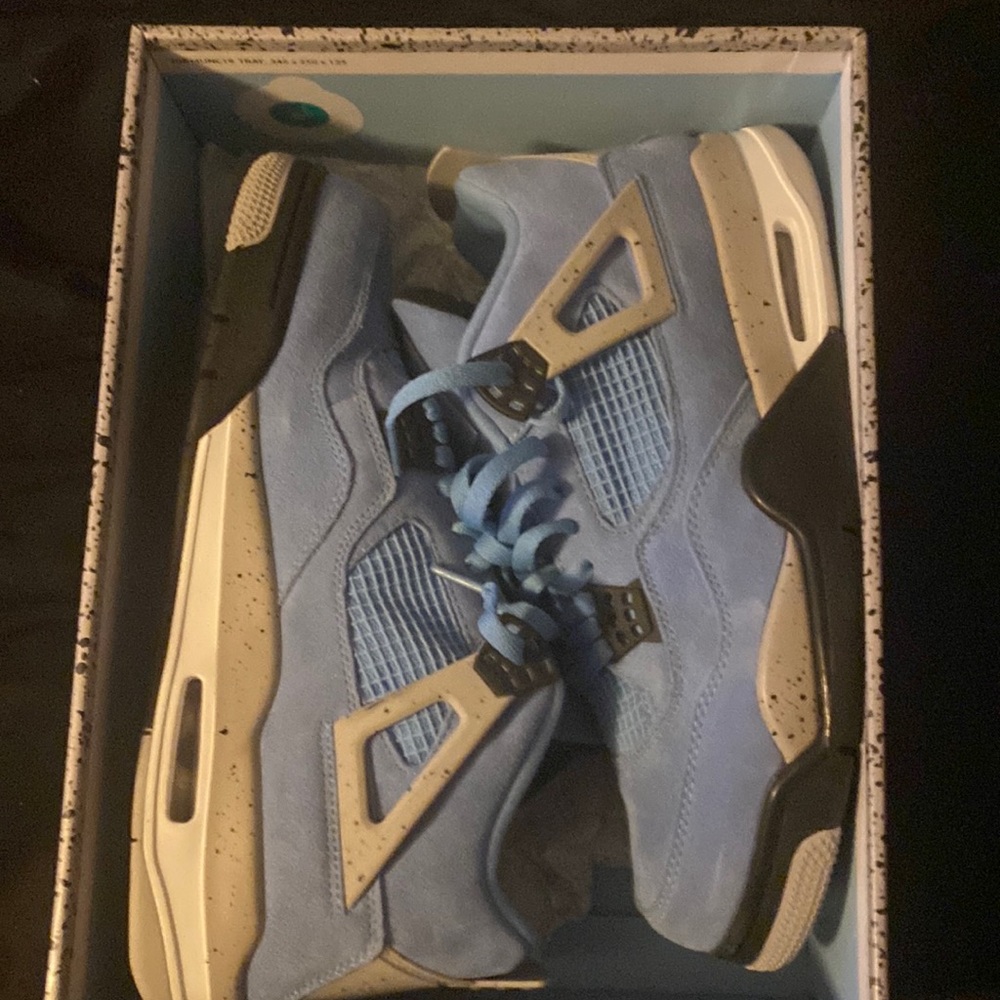 Jordan 4 University Blue size 12 - Picture 1 of 7